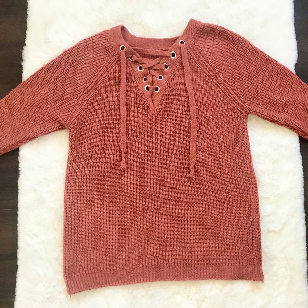 🌻 3/$20 Chunky Knit Rust Tie Up Sweater - Picture 2 of 6